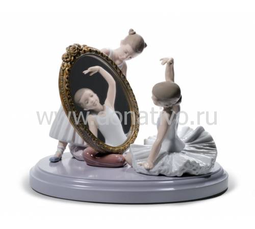 Статуэтка "У меня получается" Lladro 01008571