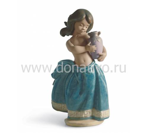 Статуэтка "Спартанка с кувшином" Lladro 01012331
