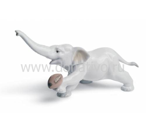 Статуэтка "Слоник-регбист" Lladro 01008394