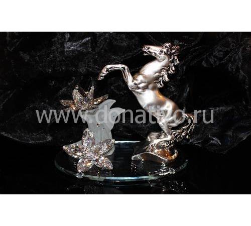 Статуэтка "Конь на дыбах" C.T.F. 20107