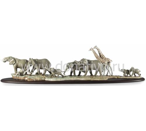 Статуэтка "Стадо африканской саванны" Lladro 01009394