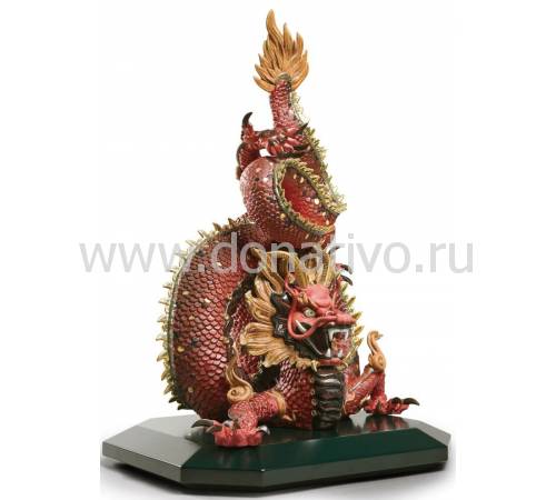Статуэтка "Защитник Дракон" Lladro 01002006