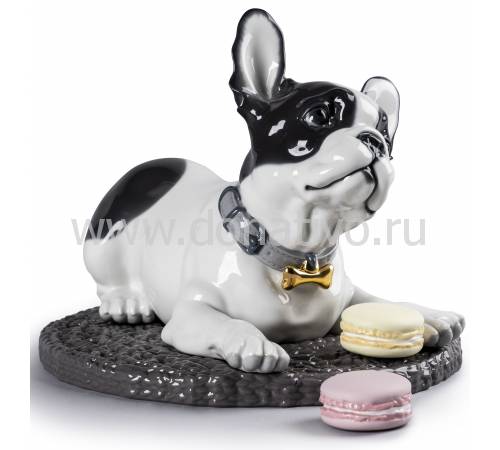 Статуэтка "Французский бульдог с макарунами" Lladro 01009398