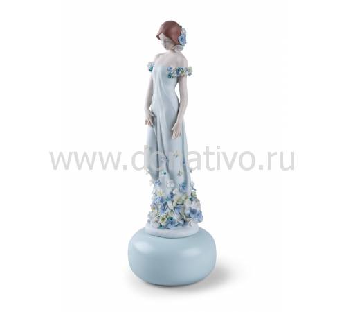 Статуэтка "Высокая привлекательность" Lladro (Лимитированная серия 300 экз.) 01009538