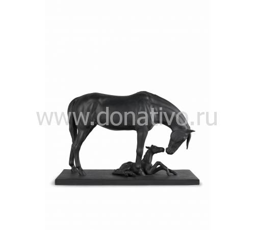 Статуэтка "Кобыла и жеребенок" Lladro 01012560