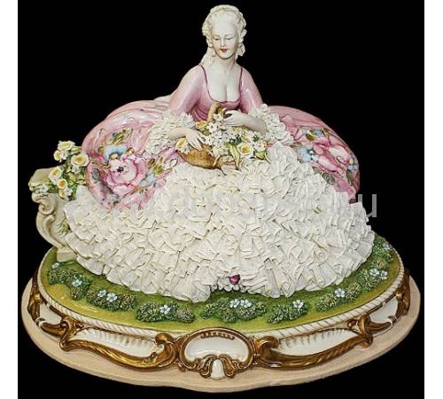 Статуэтка "Дама с корзиной цветов" Porcellane Principe 1074/PP