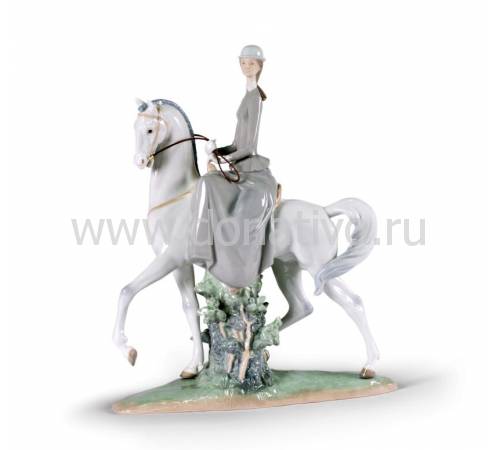 Статуэтка лошадь "Всадница" Lladro 01004516