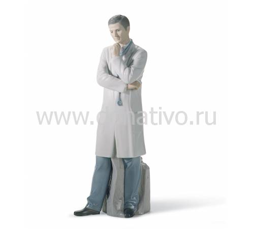 Статуэтка "Доктор" Lladro 01008188