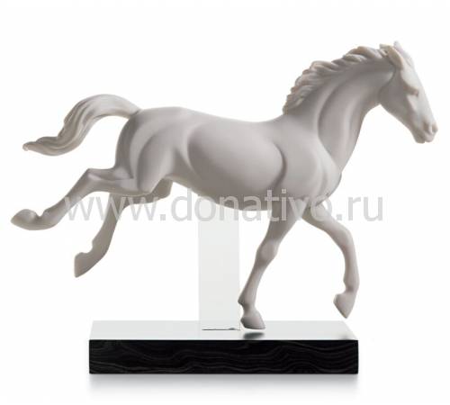 Статуэтка лошадь "Галоп" Lladro 01016955